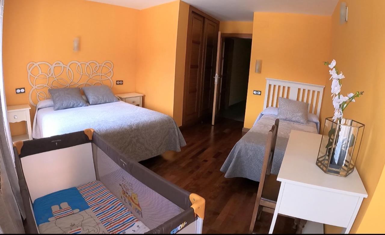 Hotel Hostal Plaza Mayor Carrión de los Condes Zewnętrze zdjęcie