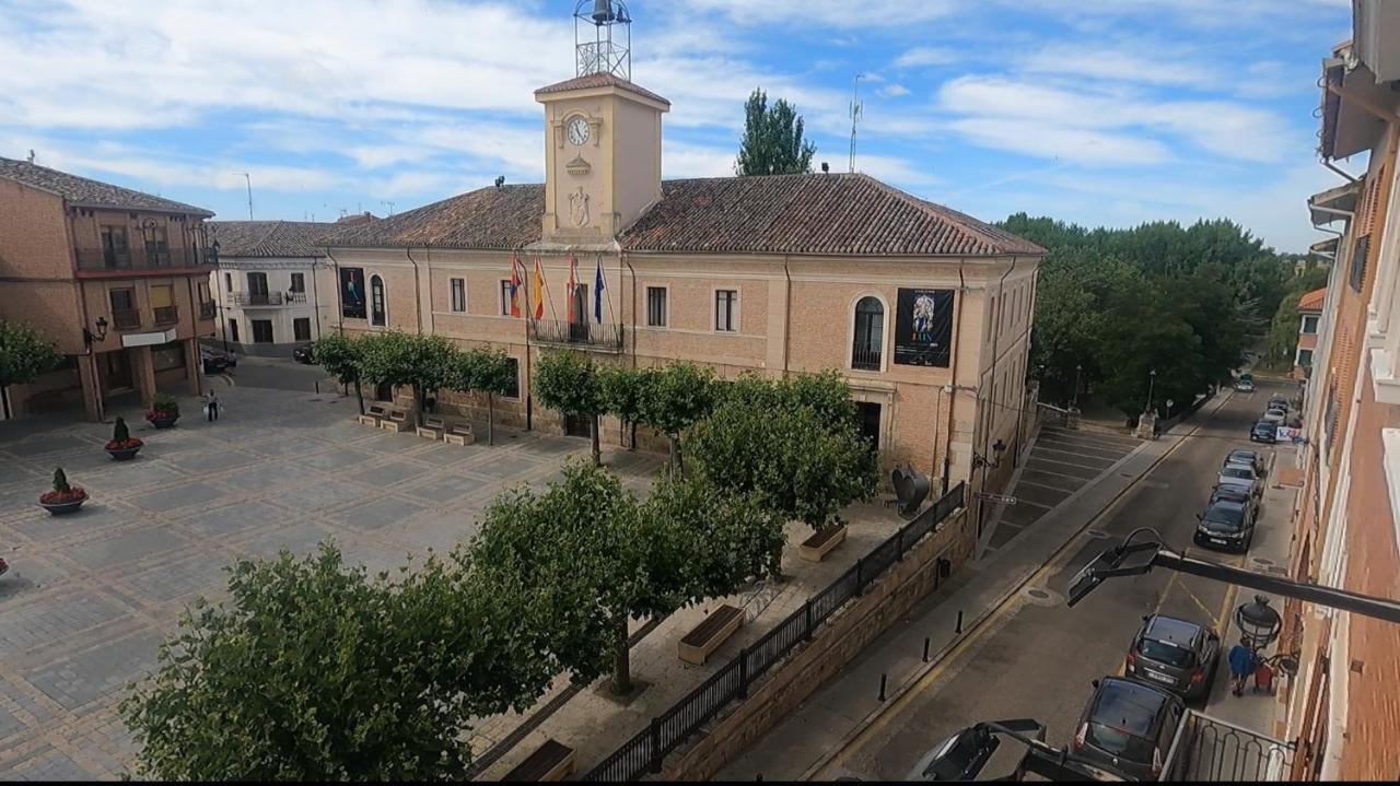 Hotel Hostal Plaza Mayor Carrión de los Condes Zewnętrze zdjęcie