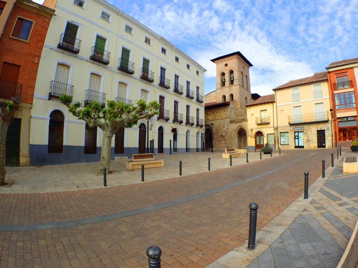 Hotel Hostal Plaza Mayor Carrión de los Condes Zewnętrze zdjęcie